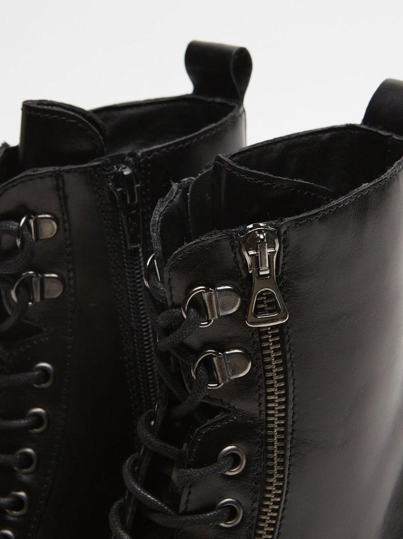 Bottines en cuir avec lacets BATA Noir - Kiabi