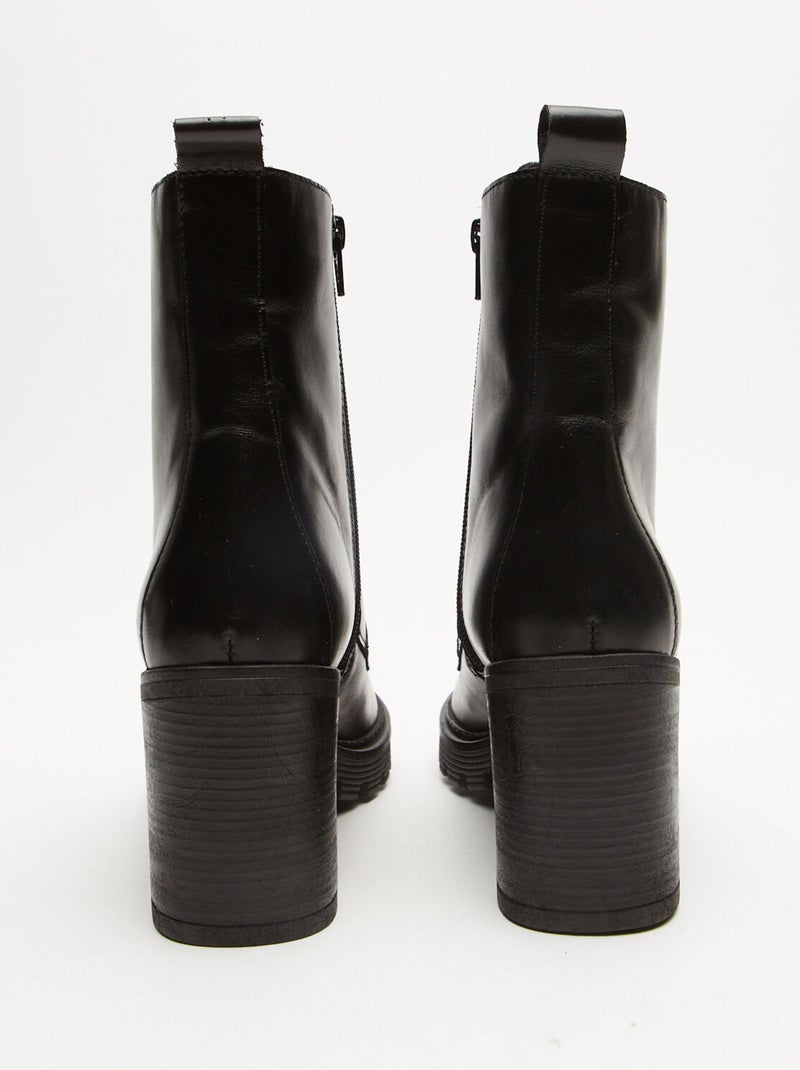Bottines en cuir avec lacets BATA Noir - Kiabi