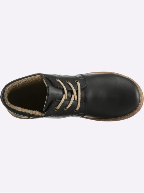 Bottines en cuir avec lacets et semelle souple - taille standard - witt - Kiabi Bottines en cuir avec lacets et semelle souple - taille standard - witt - Kiabi