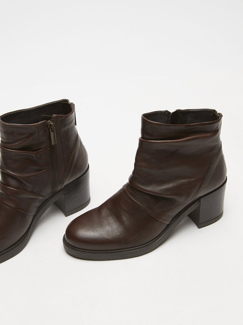 bottines en cuir avec large talon BATA Marron - Kiabi