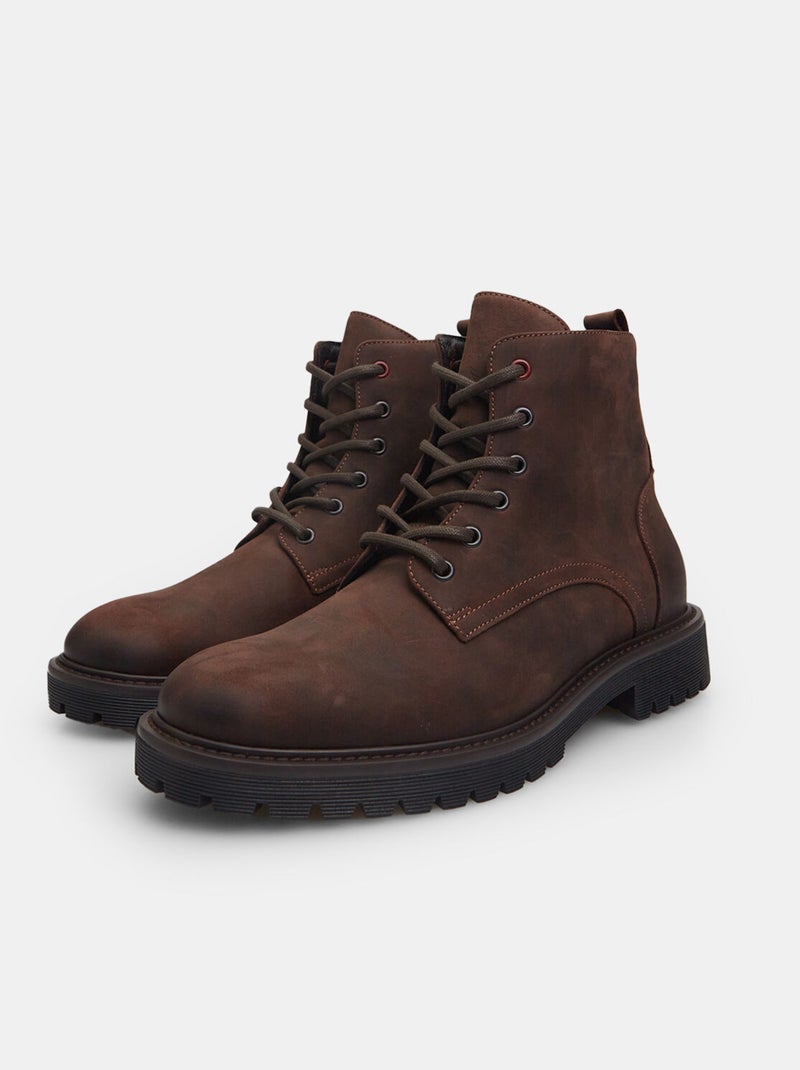Bottines en cuir avec semelle crantée BATA Marron - Kiabi
