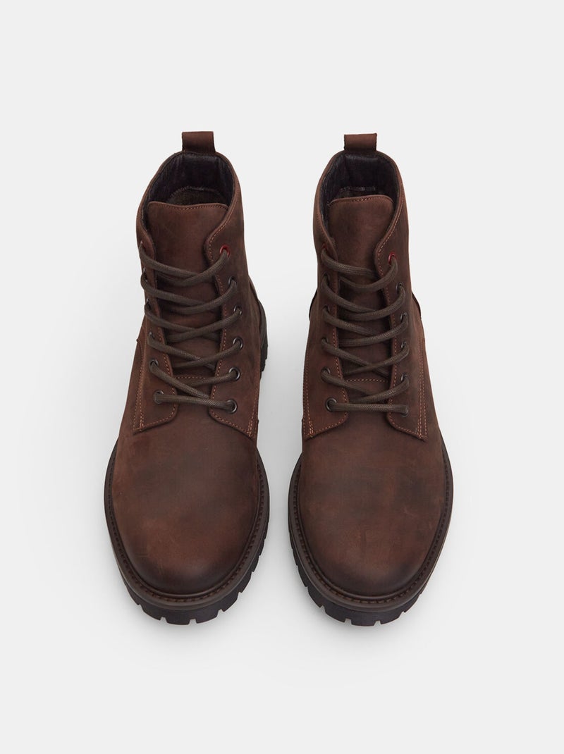 Bottines en cuir avec semelle crantée BATA Marron - Kiabi