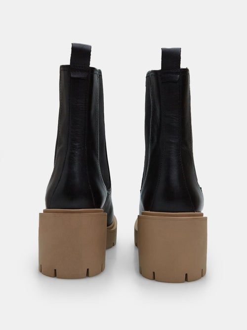 Bottines en cuir avec talon moyen BATA - Kiabi