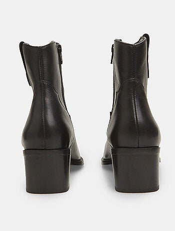 Bottines en cuir BATA