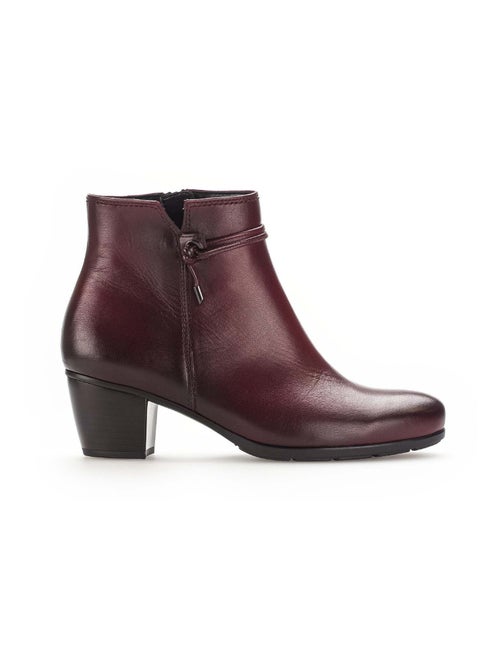 Bottines  en cuir lisse - Kiabi