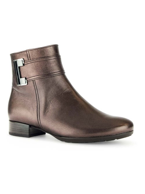 Bottines en cuir lisse - Kiabi Bottines en cuir lisse - Kiabi