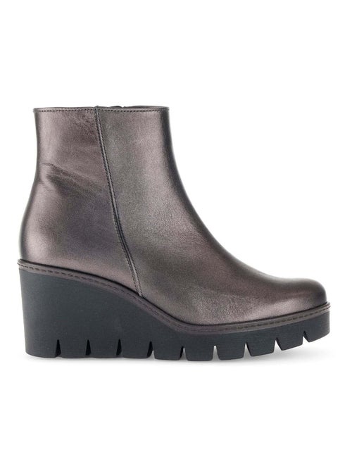 Bottines  en cuir lisse - Kiabi
