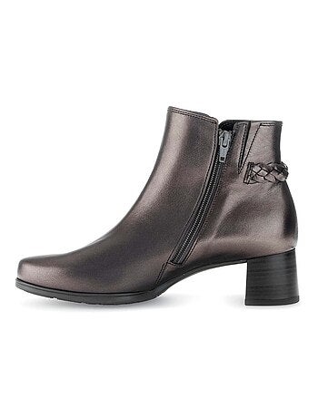 Bottines en cuir lisse