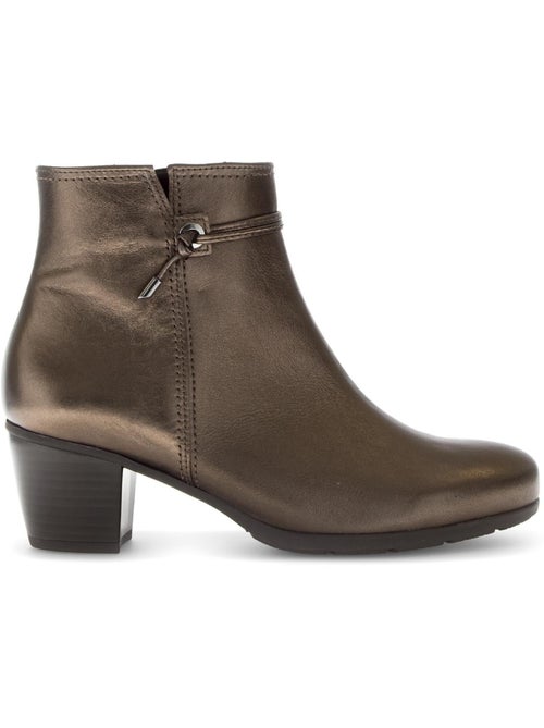 Bottines  en cuir lisse - Kiabi