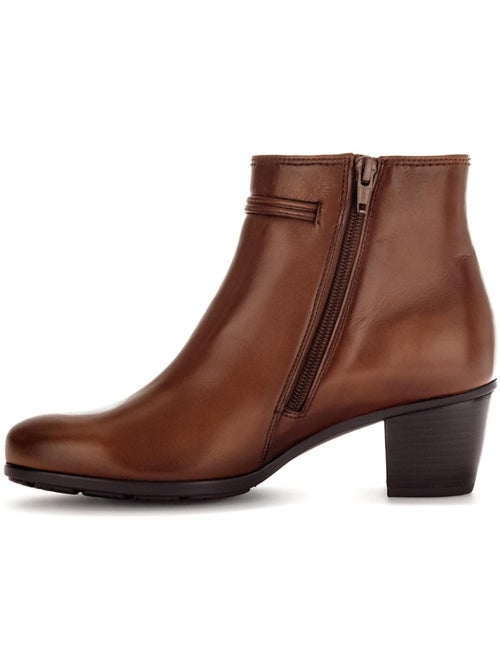 Bottines  en cuir lisse - Kiabi