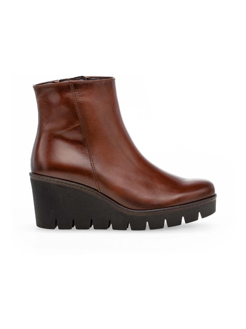 Bottines  en cuir lisse Marron clair - Kiabi
