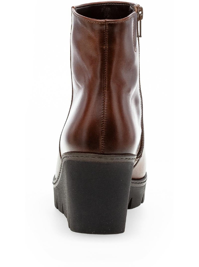 Bottines  en cuir lisse Marron clair - Kiabi