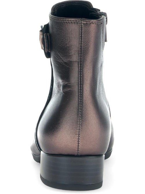 Bottines  en cuir lisse - Kiabi