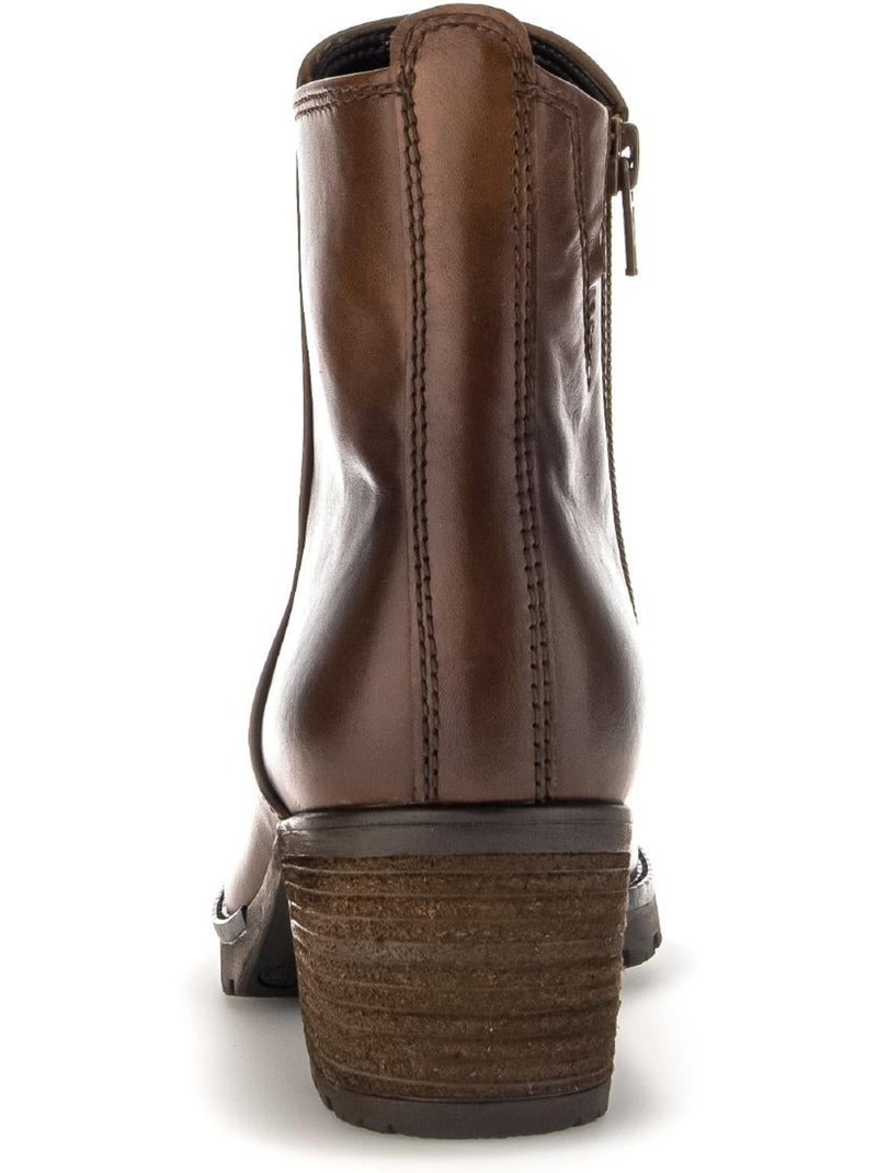 Bottines  en cuir lisse Marron - Kiabi