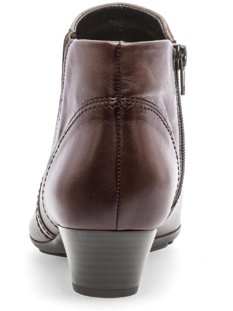 Bottines  en cuir lisse Marron - Kiabi