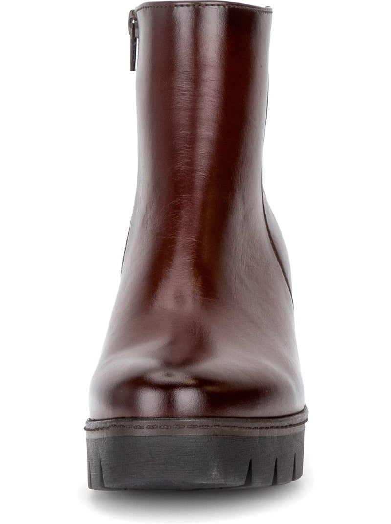 Bottines  en cuir lisse Marron - Kiabi