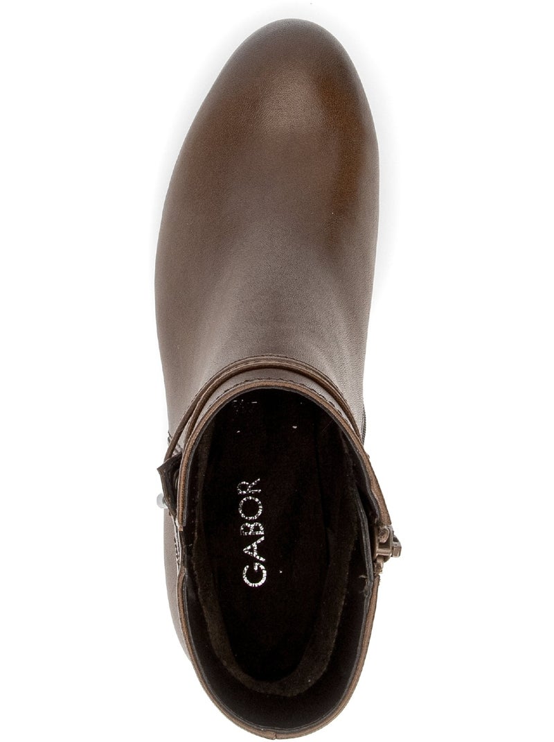 Bottines  en cuir lisse Marron - Kiabi