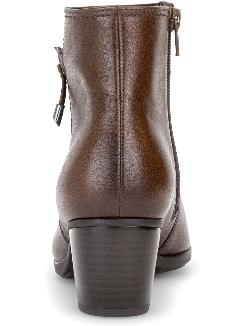 Bottines  en cuir lisse Marron - Kiabi