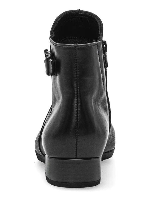 Bottines  en cuir lisse - Kiabi