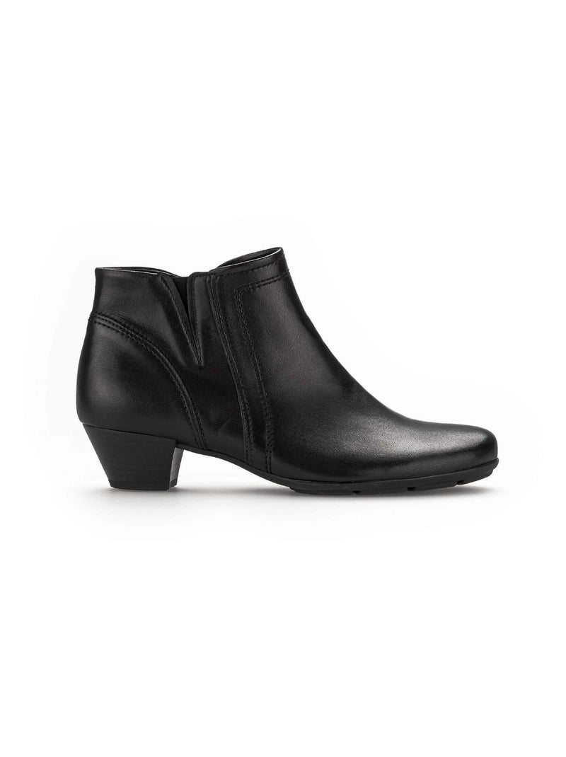 Bottines  en cuir lisse Noir - Kiabi