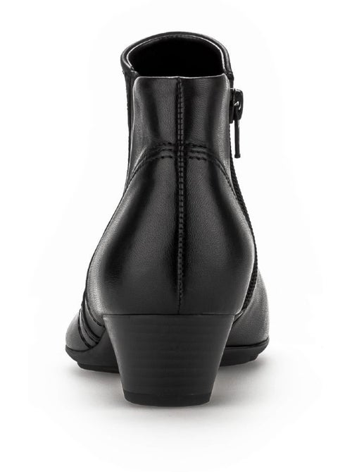 Bottines  en cuir lisse - Kiabi