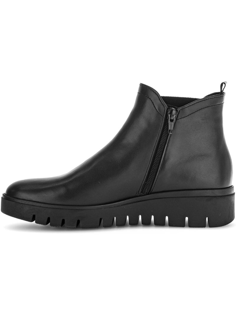 Bottines  en cuir lisse Noir - Kiabi