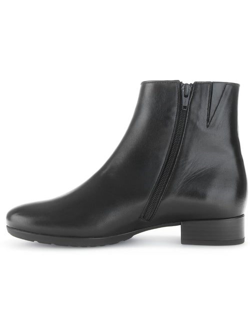 Bottines  en cuir lisse - Kiabi