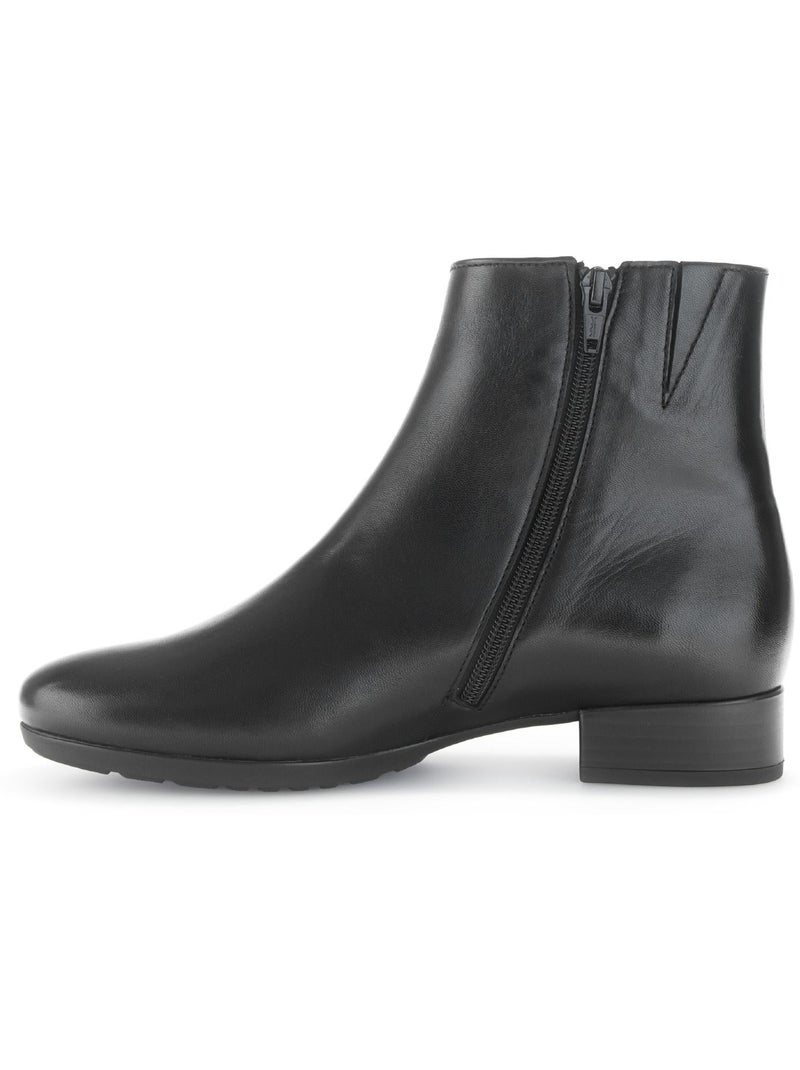 Bottines  en cuir lisse Noir - Kiabi
