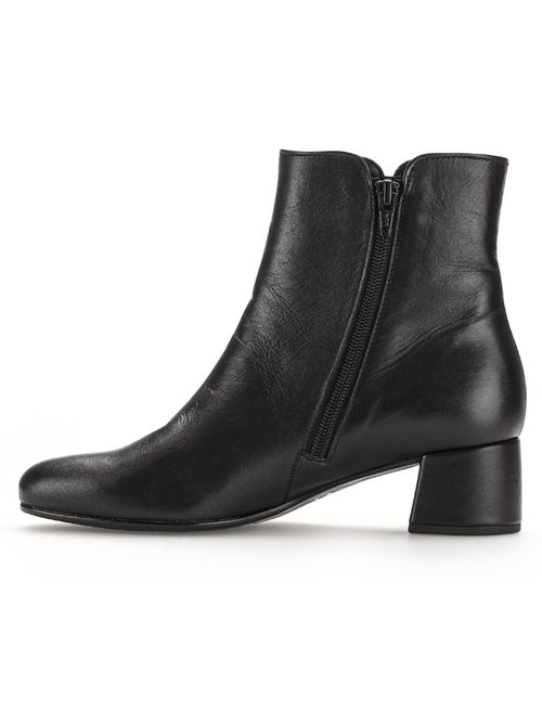 Bottines  en cuir lisse - Kiabi