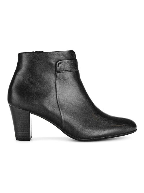 Bottines  en cuir lisse - Kiabi