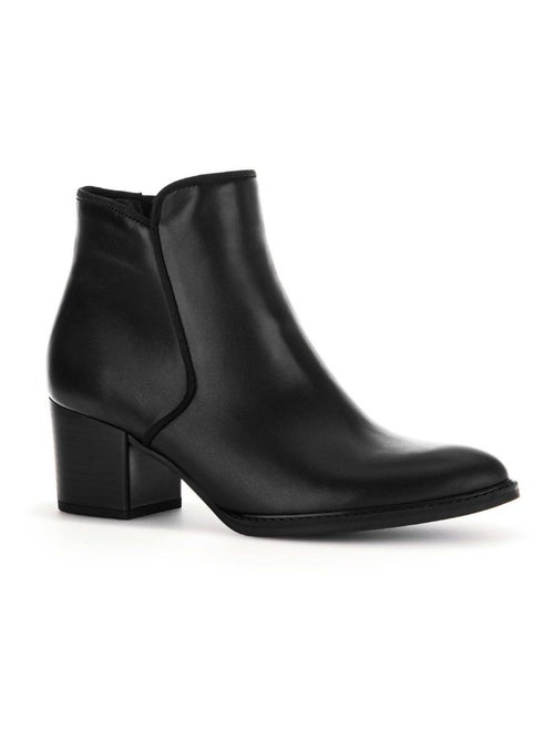 Bottines  en cuir lisse - Kiabi