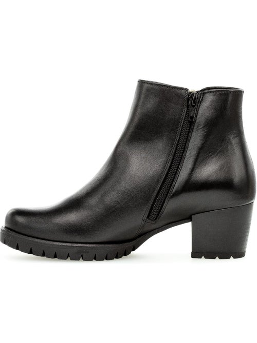 Bottines  en cuir lisse - Kiabi