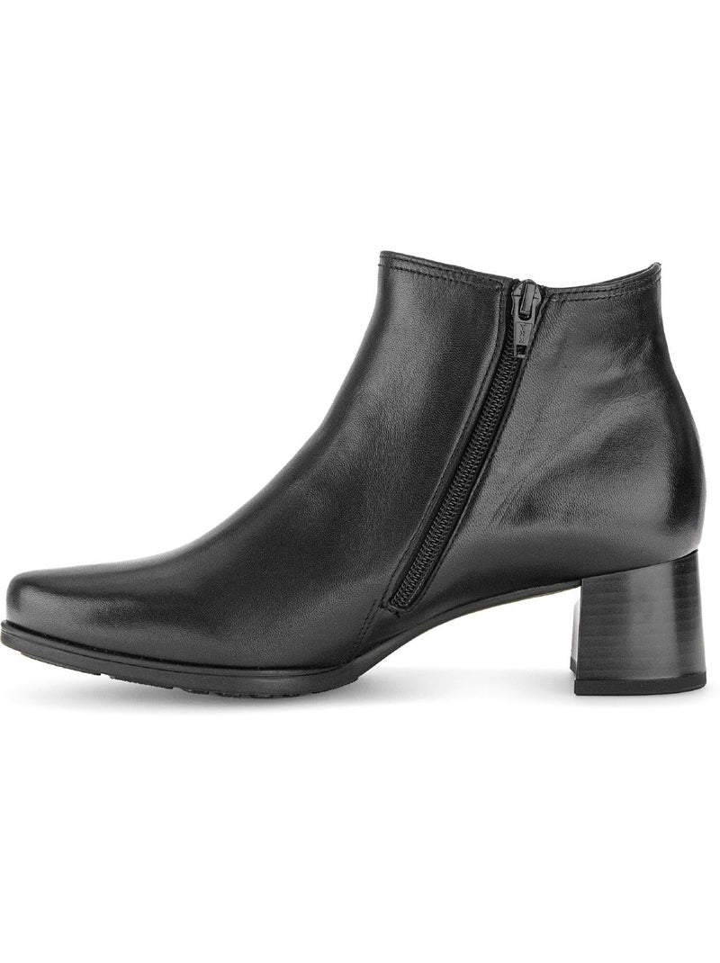 Bottines  en cuir lisse Noir Noir - Kiabi