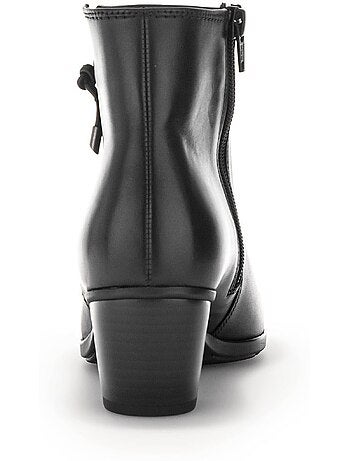Bottines en cuir lisse