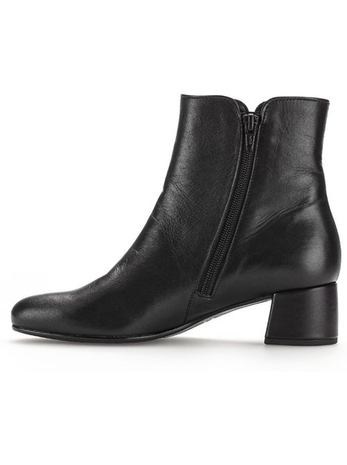 Bottines en cuir lisse - Kiabi Bottines en cuir lisse - Kiabi