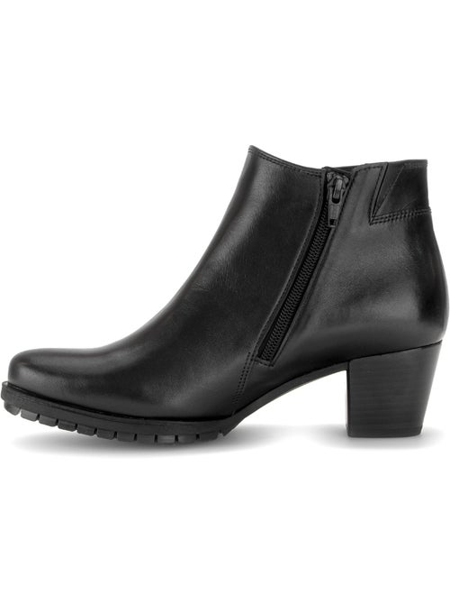 Bottines  en cuir lisse - Kiabi