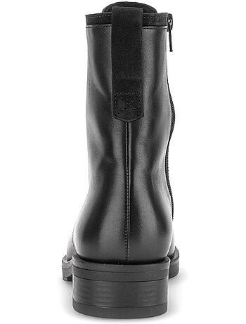 Bottines en cuir lisse