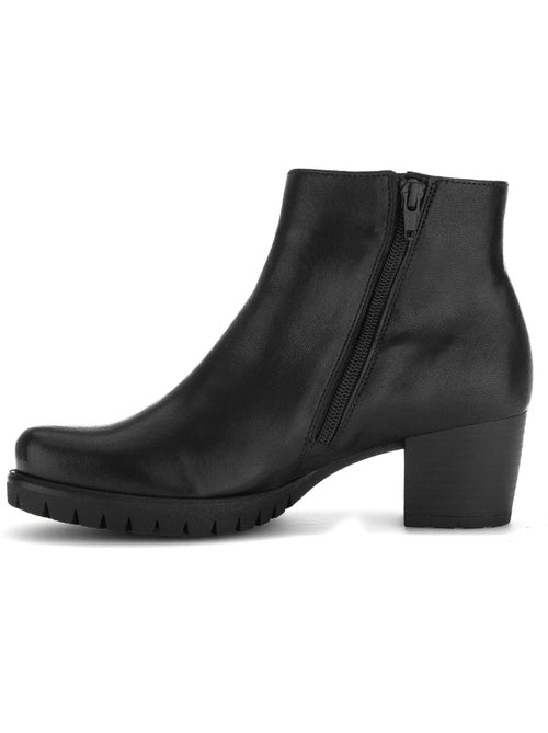 Bottines  en cuir lisse - Kiabi