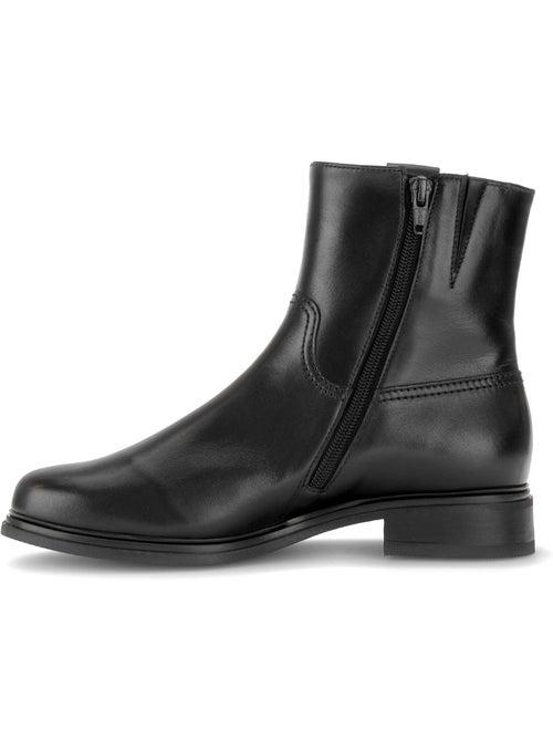 Bottines en cuir lisse - Kiabi Bottines en cuir lisse - Kiabi