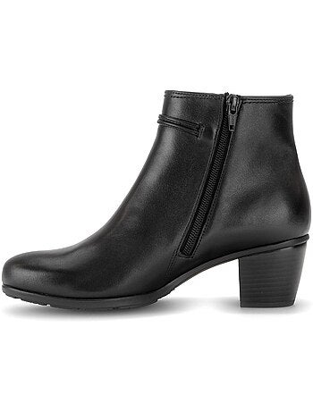 Bottines en cuir lisse