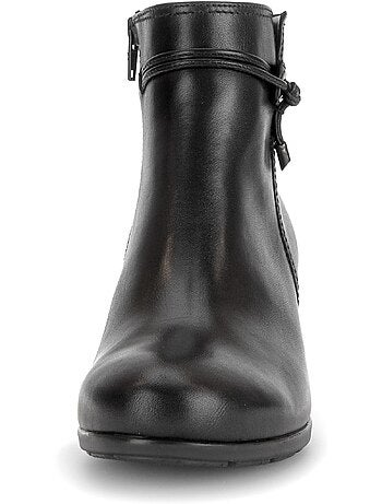 Bottines en cuir lisse