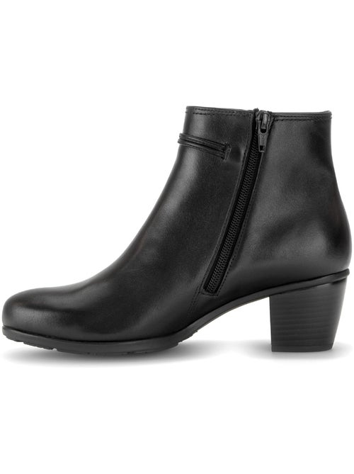 Bottines en cuir lisse - Kiabi Bottines en cuir lisse - Kiabi