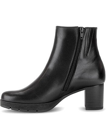 Bottines en cuir lisse