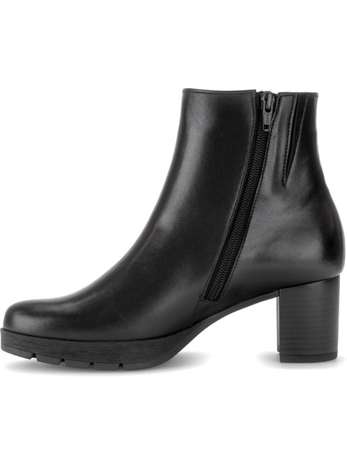 Bottines en cuir lisse - Kiabi Bottines en cuir lisse - Kiabi