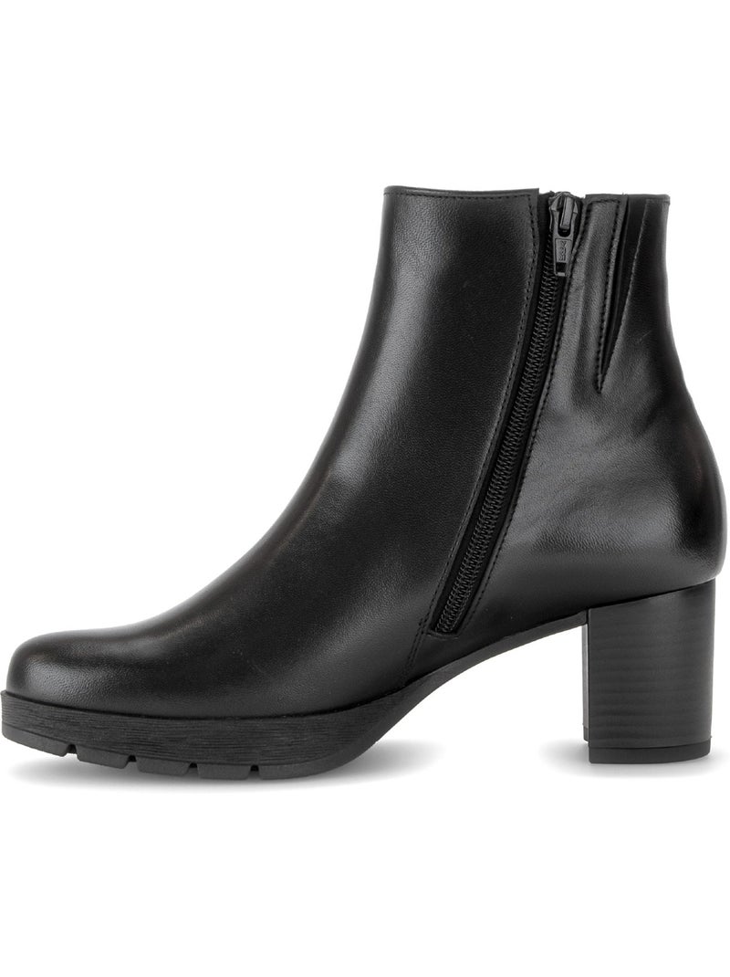 Bottines  en cuir lisse Noir Noir - Kiabi
