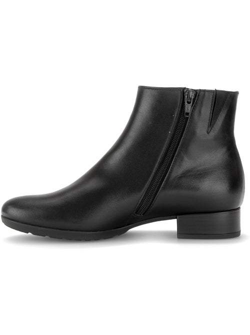 Bottines  en cuir lisse - Kiabi