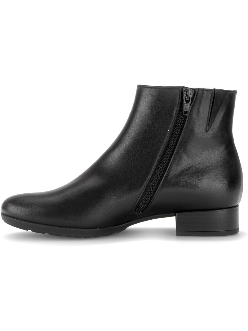 Bottines  en cuir lisse Noir Noir - Kiabi