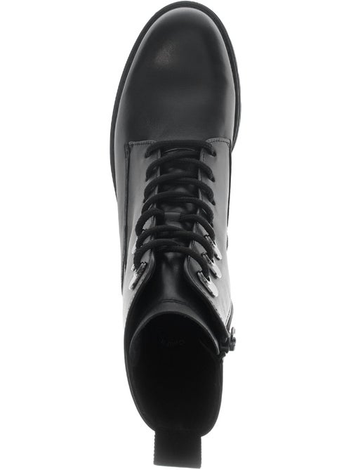 Bottines en cuir lisse - Kiabi Bottines en cuir lisse - Kiabi
