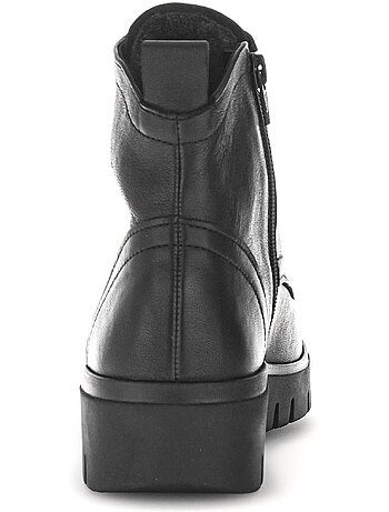 Bottines en cuir lisse