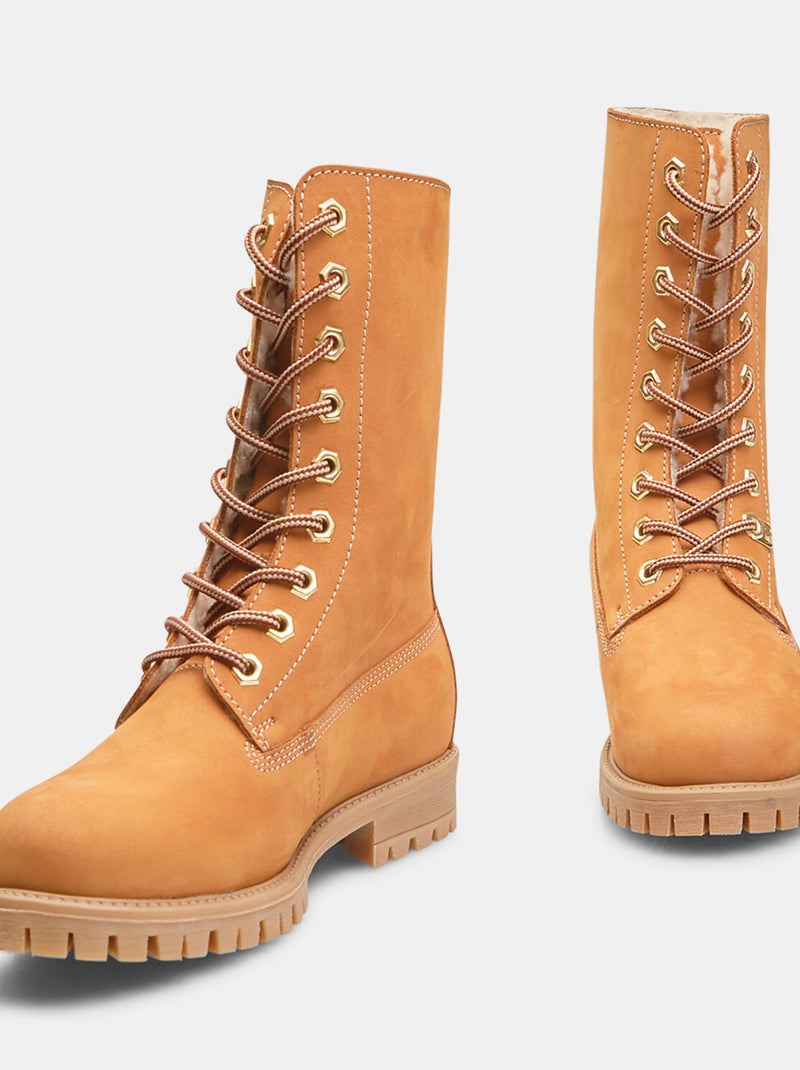 Bottines en cuir nubuck doublées teddy BATA Jaune - Kiabi